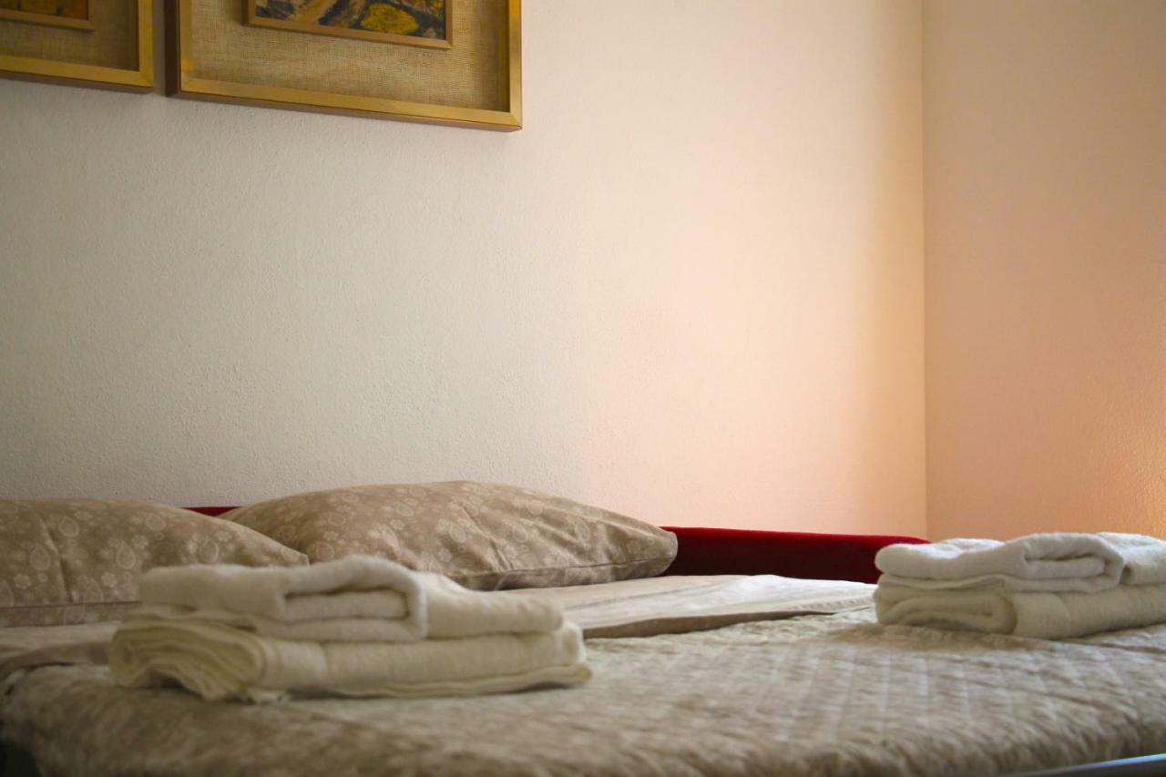 Basement Turati 3 -Consulates District Apartment Милано Екстериор снимка