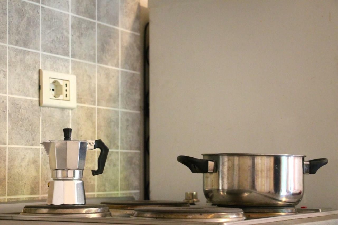 Basement Turati 3 -Consulates District Apartment Милано Екстериор снимка